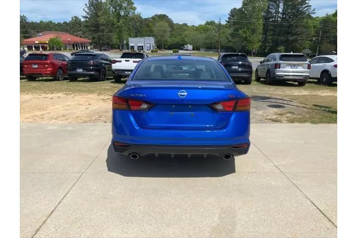 $20920 : Nissan Altima 2025 2.5 SR 4d image 5