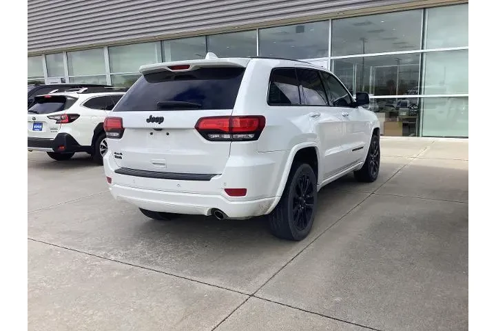 $23945 : Jeep Grand Cherokee 2020 4x4 image 3