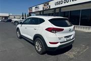 2017 Tucson thumbnail