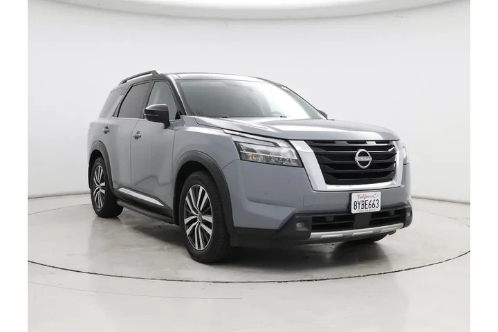 $31998 : Nissan Pathfinder 2022 AWD P image 1