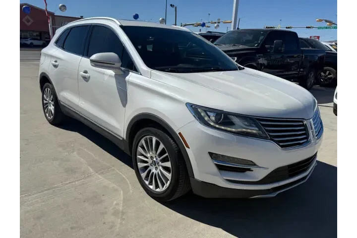 $11500 : 2017 MKC Reserve image 2