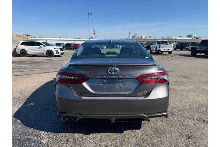 $32982 : Toyota Camry Hybrid 2023 XSE image 6