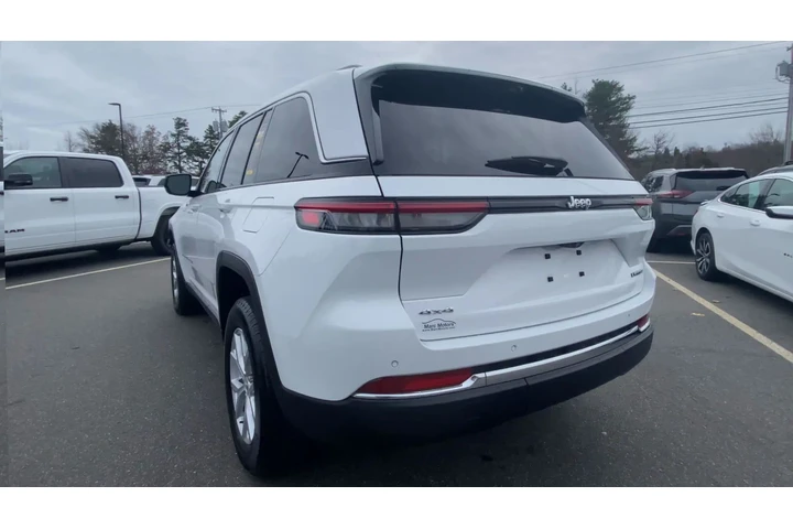 $32109 : Jeep Grand Cherokee 2023 4x4 image 9