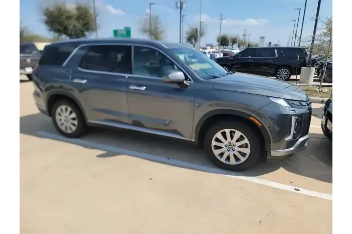 $29988 : Hyundai PALISADE 2024 AWD SE image 2