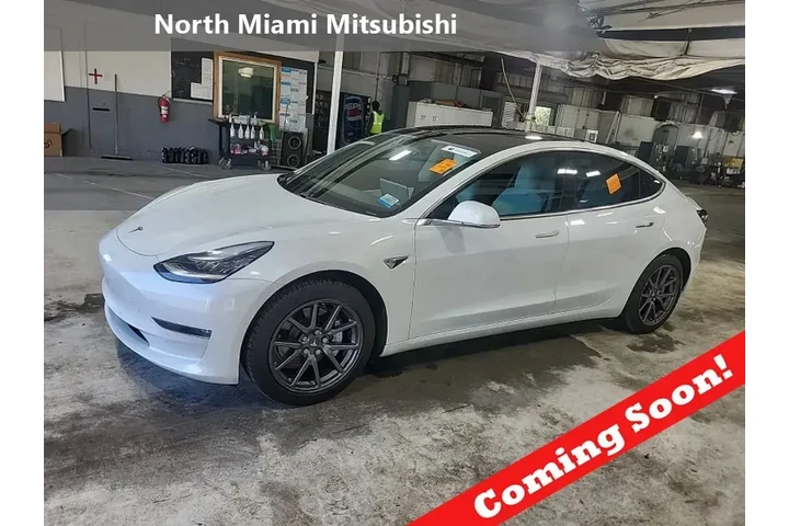 $17490 : Tesla Model 3 2019 Mid Range image 1
