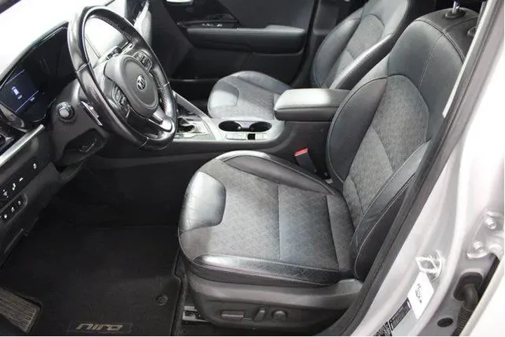 $20998 : Kia Niro Plug-In Hybrid 2020 image 5
