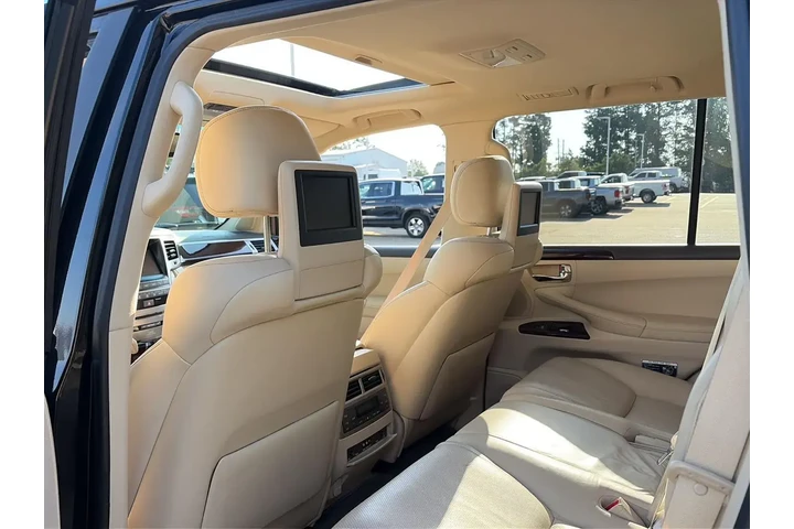 $27119 : Lexus LX 570 2013 AWD 4dr SU image 4