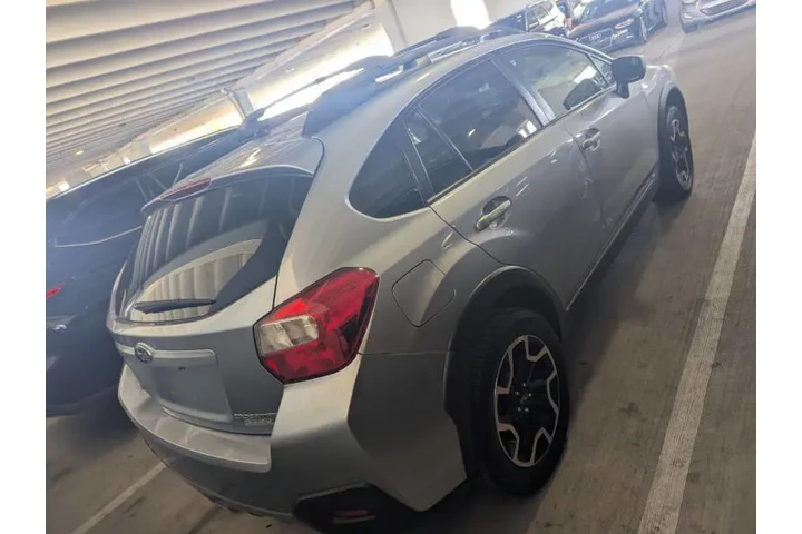 $10990 : 2016 Crosstrek 2.0i Premium image 5
