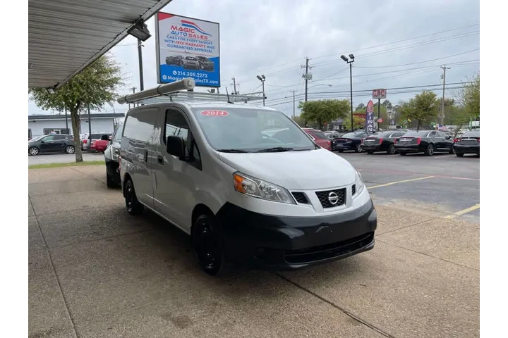 $12999 : 2015 NV200 SV image 3