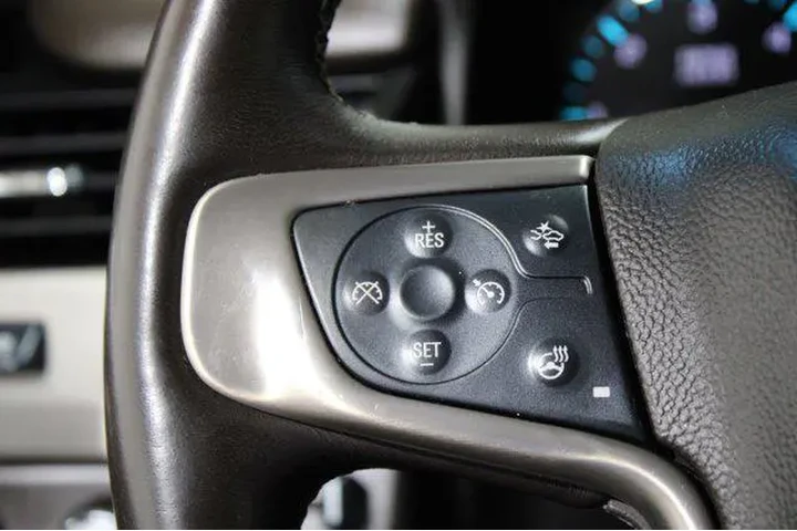 $34915 : GMC Yukon 2019 4x4 Denali 4d image 10