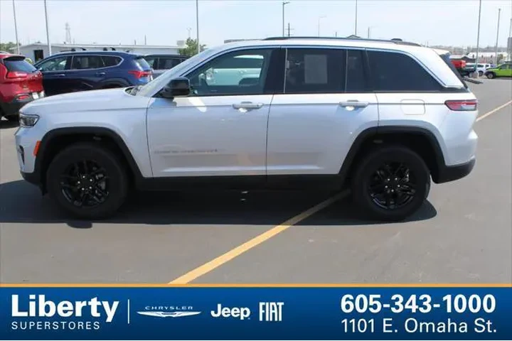 $34999 : Jeep Grand Cherokee 2024 4x4 image 6