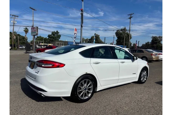 $12599 : 2017 Fusion Hybrid SE image 7