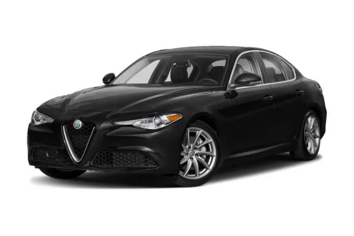 $15990 : Alfa Romeo Giulia 2019 Base image 4