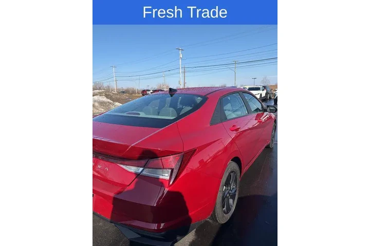 $19990 : Hyundai ELANTRA 2023 SEL 4dr image 8