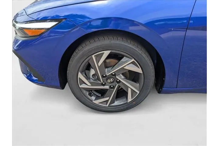 $23125 : Hyundai ELANTRA 2025 SEL Spo image 10