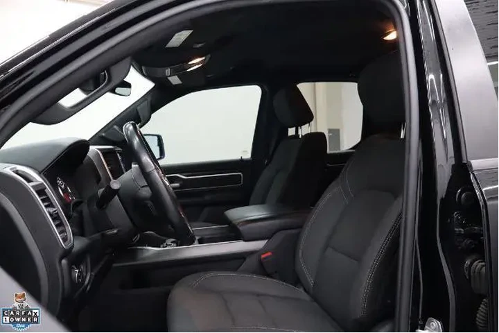 $29995 : Ram 1500 2021 4x4 Big Horn 4 image 9