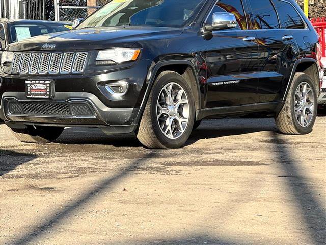 $16000 : 2015 Grand Cherokee LIMITED image 1