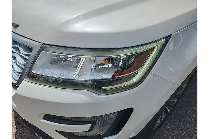 $18491 : Ford Explorer 2017 AWD Plati image 6