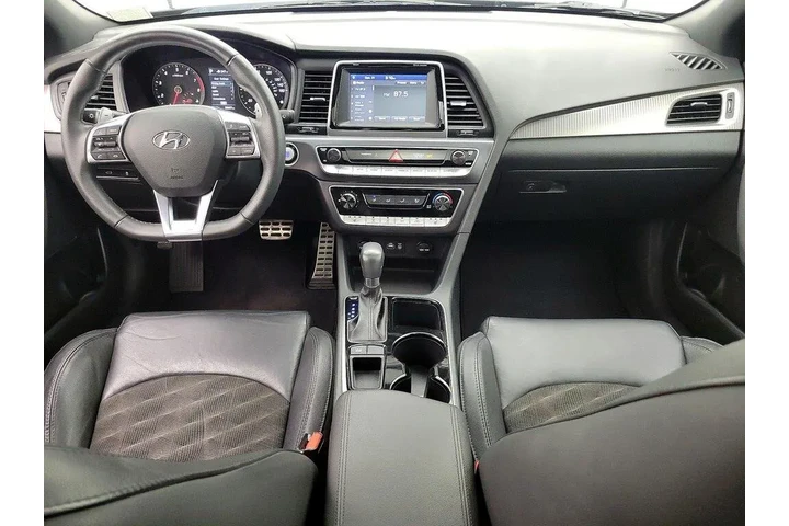 $17998 : Hyundai SONATA 2018 Sport 2. image 9