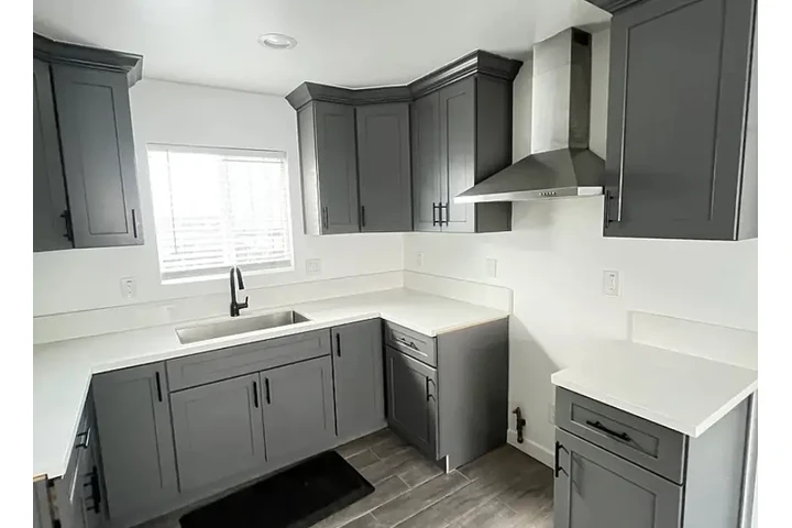 $1175 : 🏠Minutes from LAX✈ & SoFi🏟️ image 1