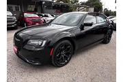 2019 300 300S en Houston
