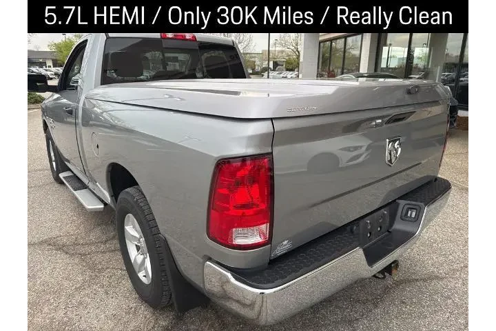 $23000 : Ram 1500 Classic 2021 4x2 Tr image 9