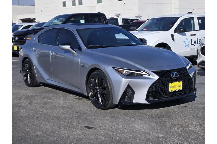 $39997 : Lexus IS 350 2024 F SPORT De image 3