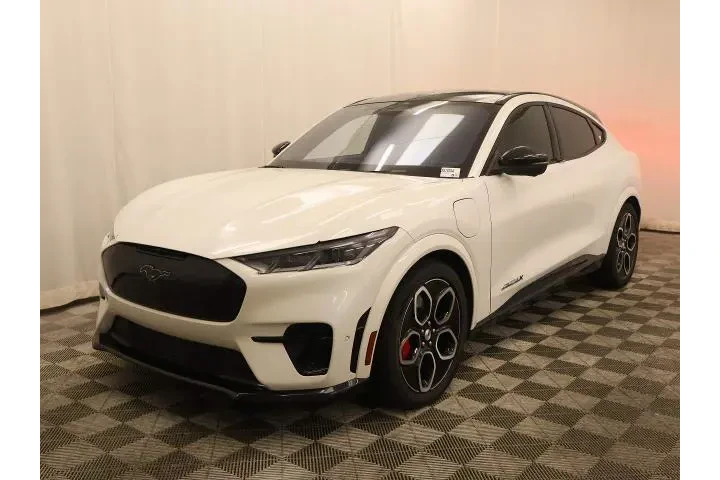 $34995 : Ford Mustang Mach-E 2023 AWD image 3