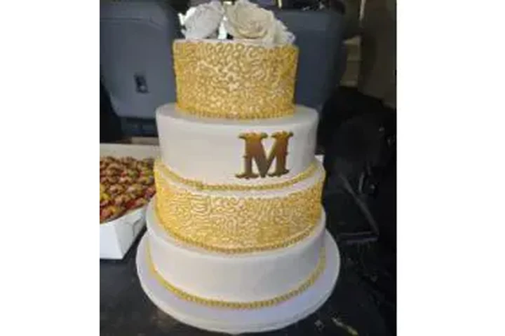 SOLICITO PASTELEROS image 7