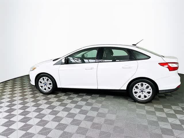 $8890 : PRE-OWNED 2012 FORD FOCUS SE image 6