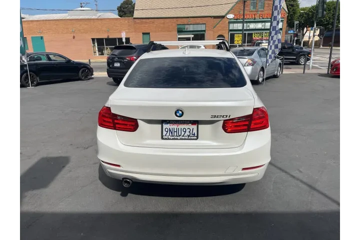 $9995 : 2015 BMW 3 Series 320i image 7