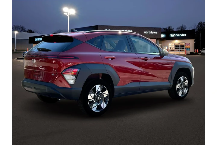 $22800 : Hyundai KONA 2024 AWD SEL 4d image 8