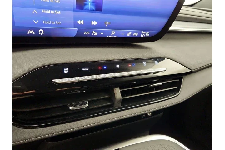 $39998 : Buick Enclave 2025 Sport Tou image 9