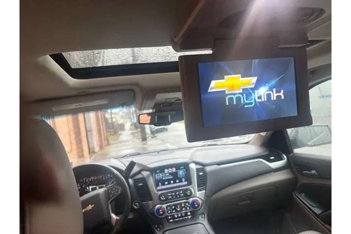 $22000 : 2015 Suburban LTZ image 7