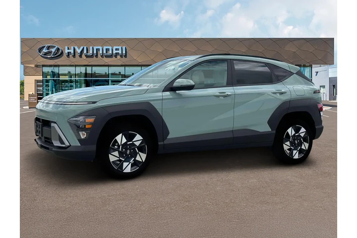 $20995 : Hyundai KONA 2024 SEL 4dr Cr image 2