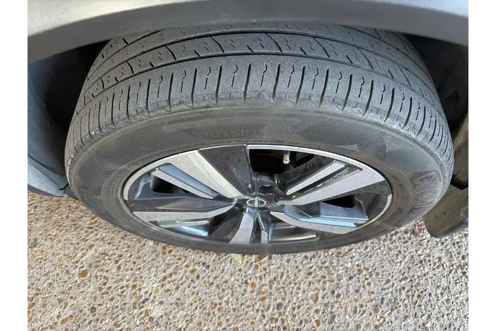 $19190 : Nissan Rogue 2023 SL 4dr Cro image 2