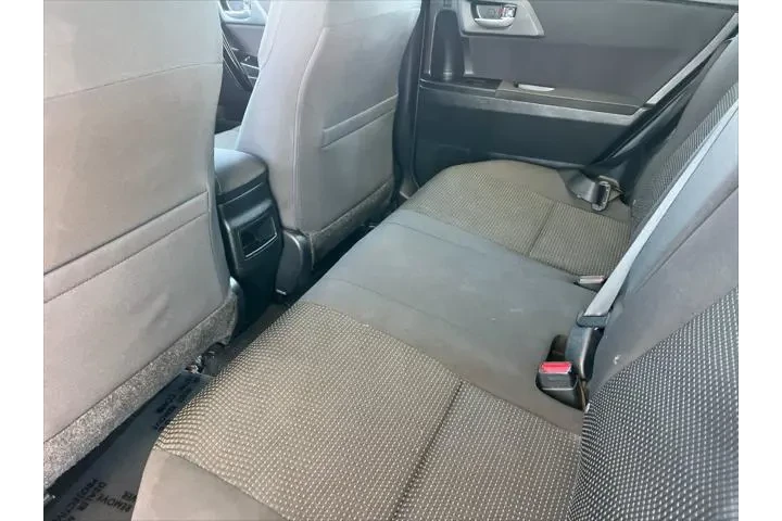 $13399 : Toyota Corolla iM 2017 4dr H image 5