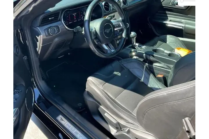 $28000 : Ford Mustang 2022 EcoBoost 2 image 8