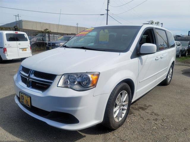 $9999 : 2016 Grand Caravan SXT Plus image 4