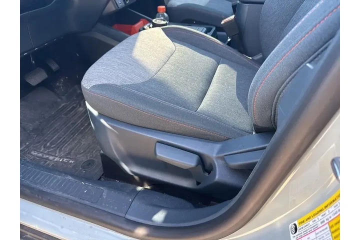 $27588 : Ford Maverick 2023 XLT 4dr S image 9