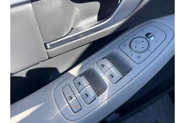 $20999 : Hyundai SONATA 2023 SEL 4dr image 9