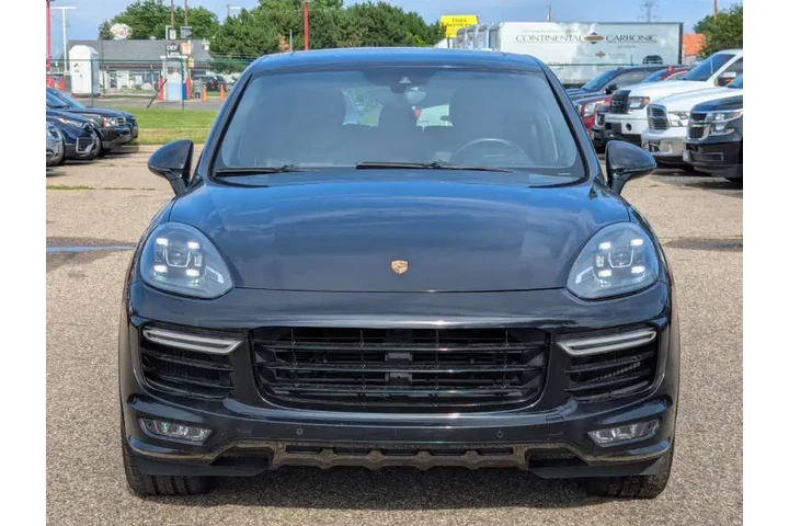 $55970 : 2016 Cayenne Turbo S image 6
