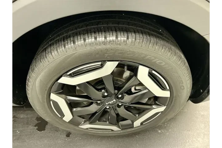 $34098 : Kia Telluride 2023 AWD S 4dr image 8