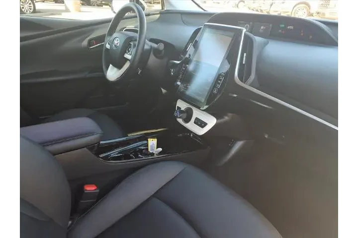 $24008 : Toyota Prius Prime 2019 Prem image 10