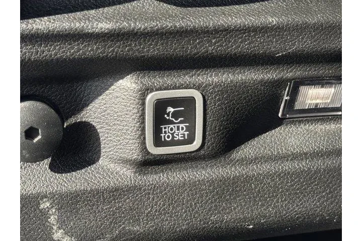 $27498 : Jeep Grand Cherokee L 2023 4 image 10