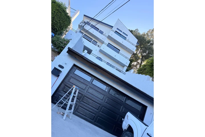 Ofrezco mi servicio de pintura image 2