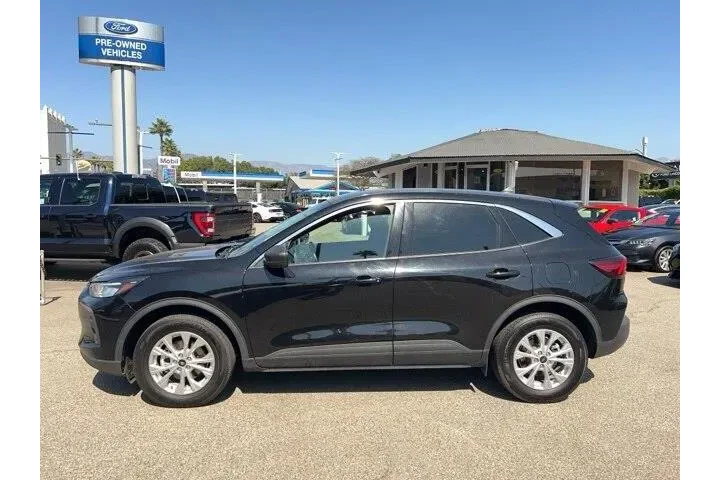$20391 : Ford Escape 2023 AWD Active image 3