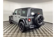 $28995 : Jeep Wrangler Unlimited 2021 thumbnail