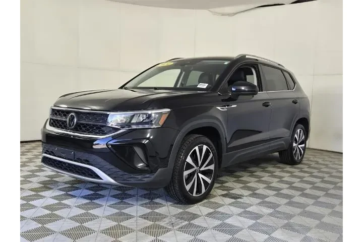 $18888 : Volkswagen Taos 2024 SE 4dr image 4