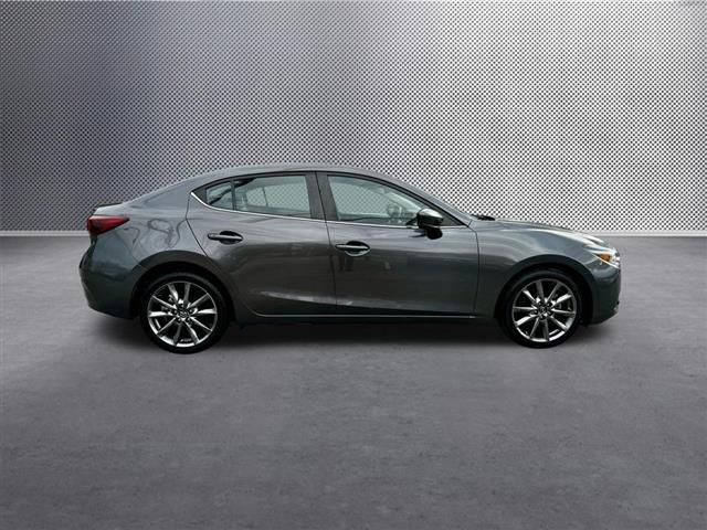 $17873 : 2018 MAZDA 3 Grand Touring image 8